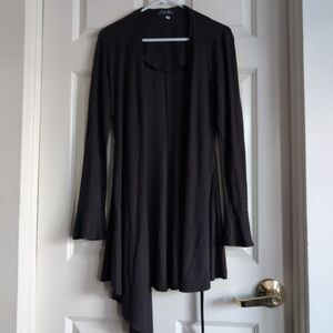 Vintage black bell sleeve duster cardigan with asymmetrical hem and belt tie